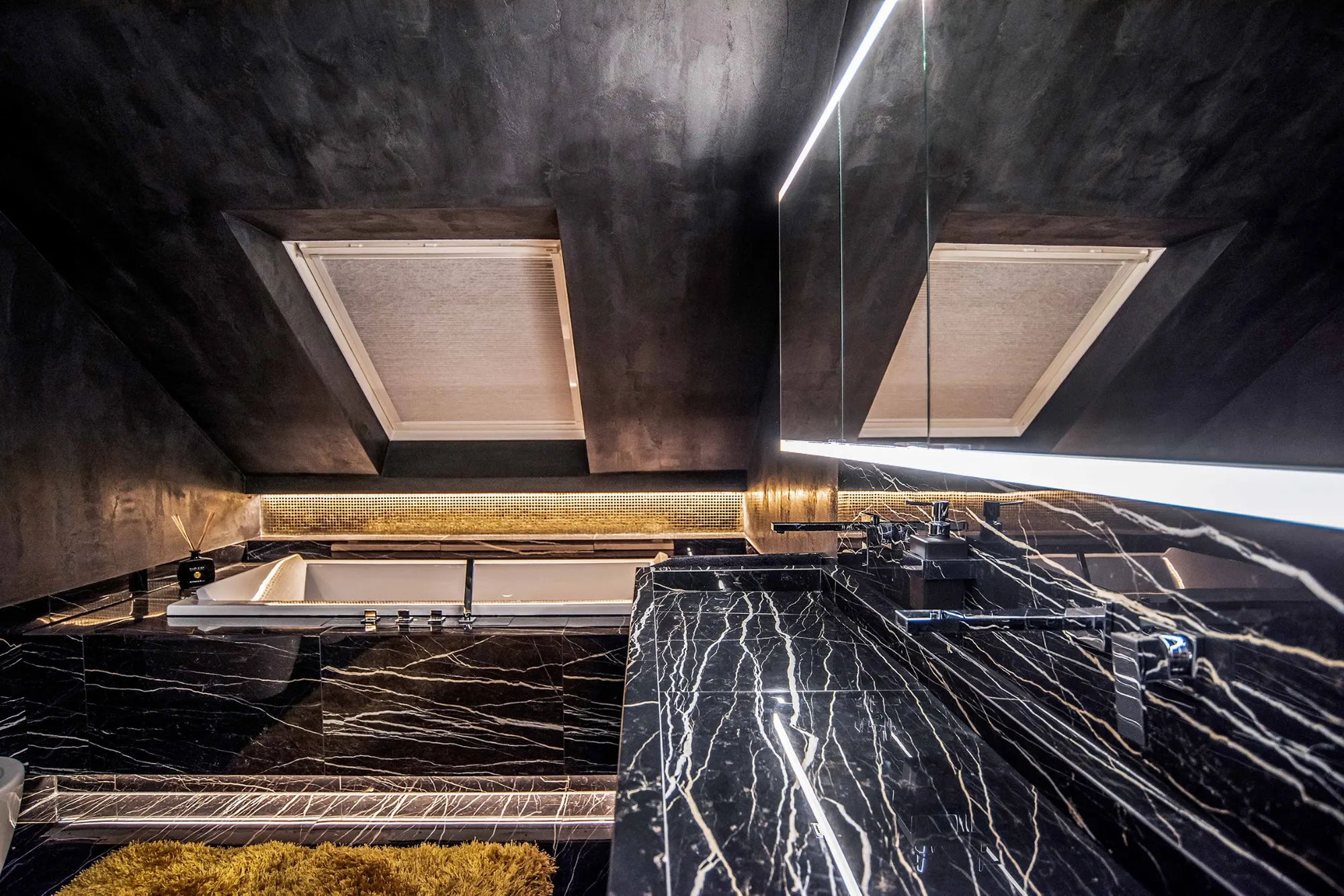 Lichtprojekt Designer Wohnung von Moreno Licht mit Effekt